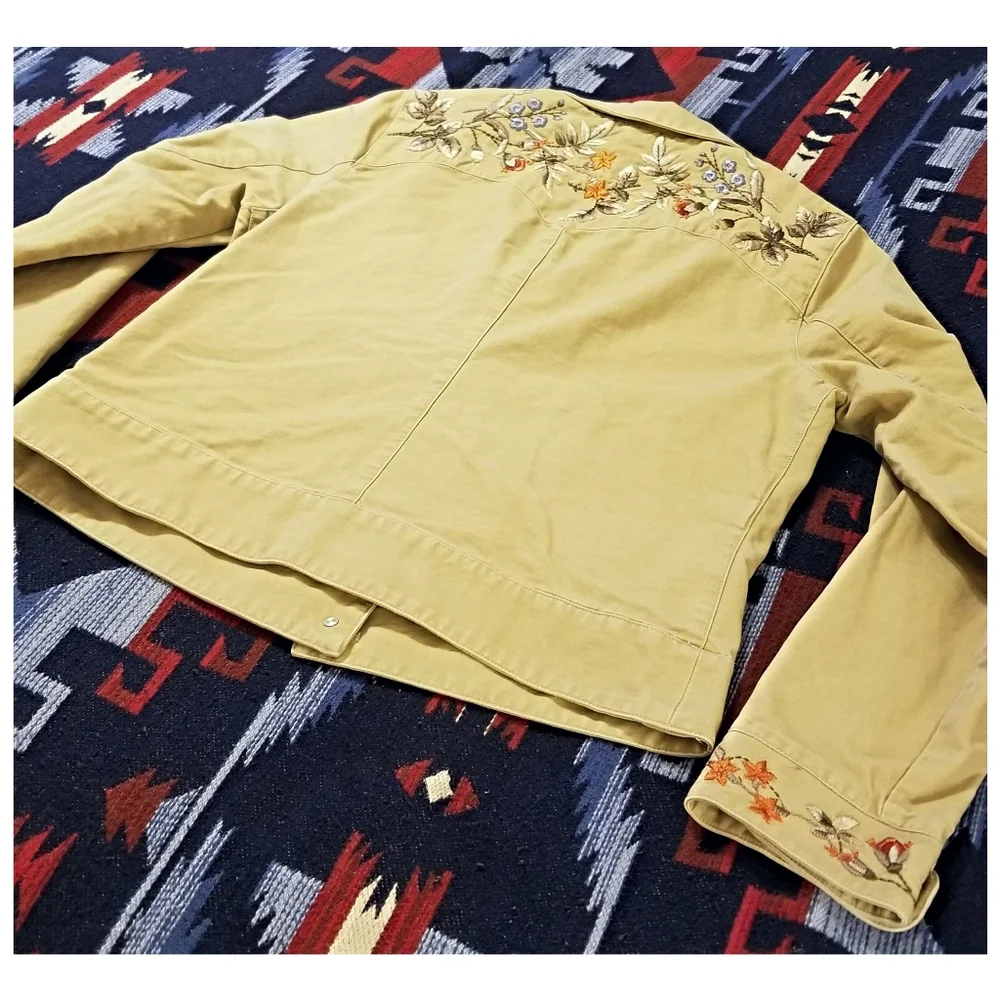 RALPH LAUREN WESTERN STYLE EMBROIDERED CANVAS JACKET- WOMEN'S SIZE MEDIUM - Picture 8 of 9